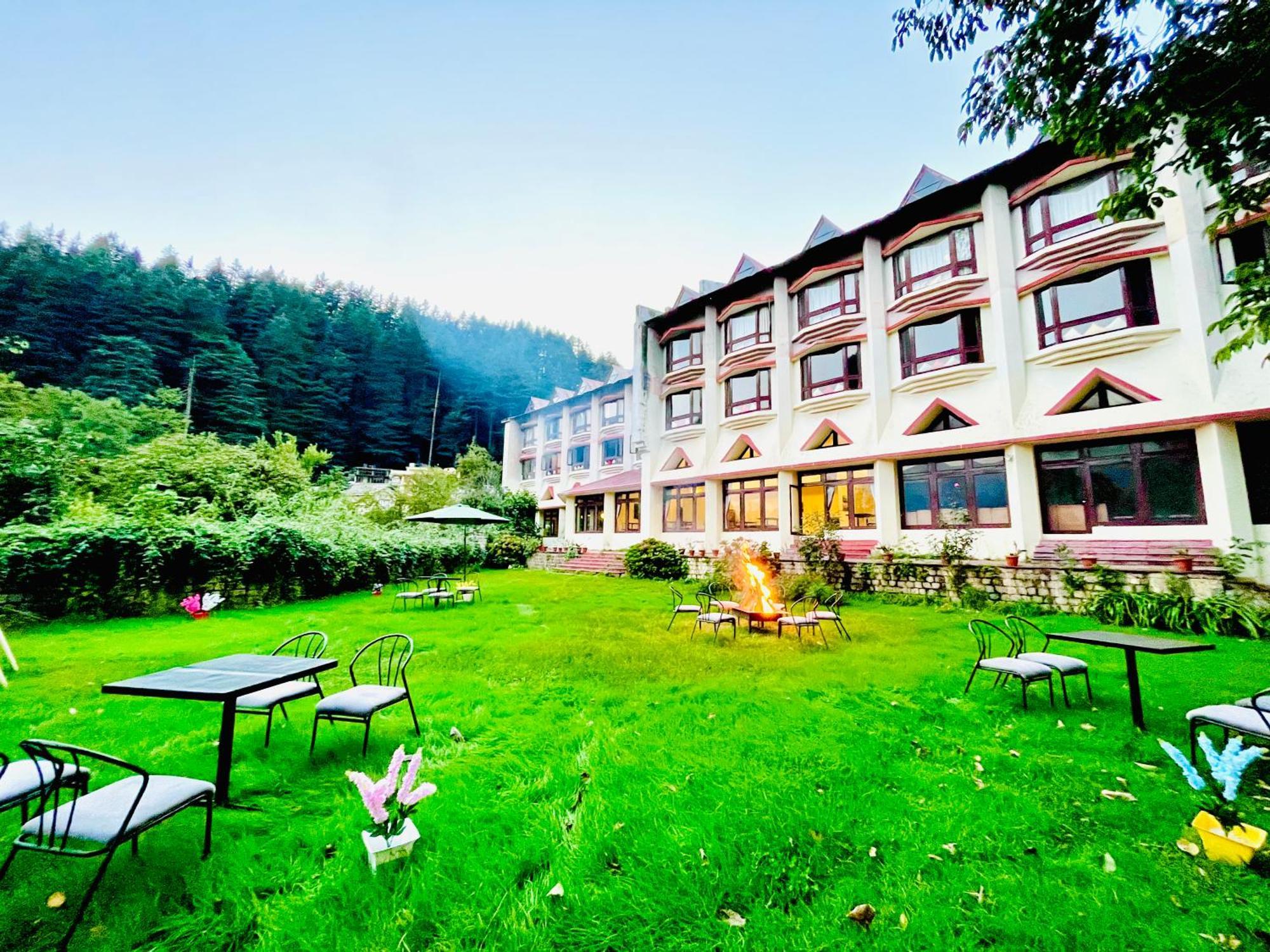 Sagar Resort Manali By Ramanand Sagar Ramayan Maker - #Near Mall Road #Big Parking #Property Of The Decade #Mountain View #Garden With Bonfire #Best Selling Property M 72084-84392 Exterior photo