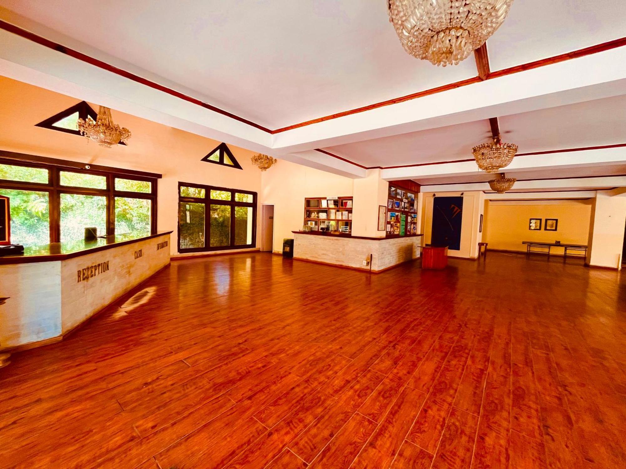 Sagar Resort Manali By Ramanand Sagar Ramayan Maker - #Near Mall Road #Big Parking #Property Of The Decade #Mountain View #Garden With Bonfire #Best Selling Property M 72084-84392 Exterior photo