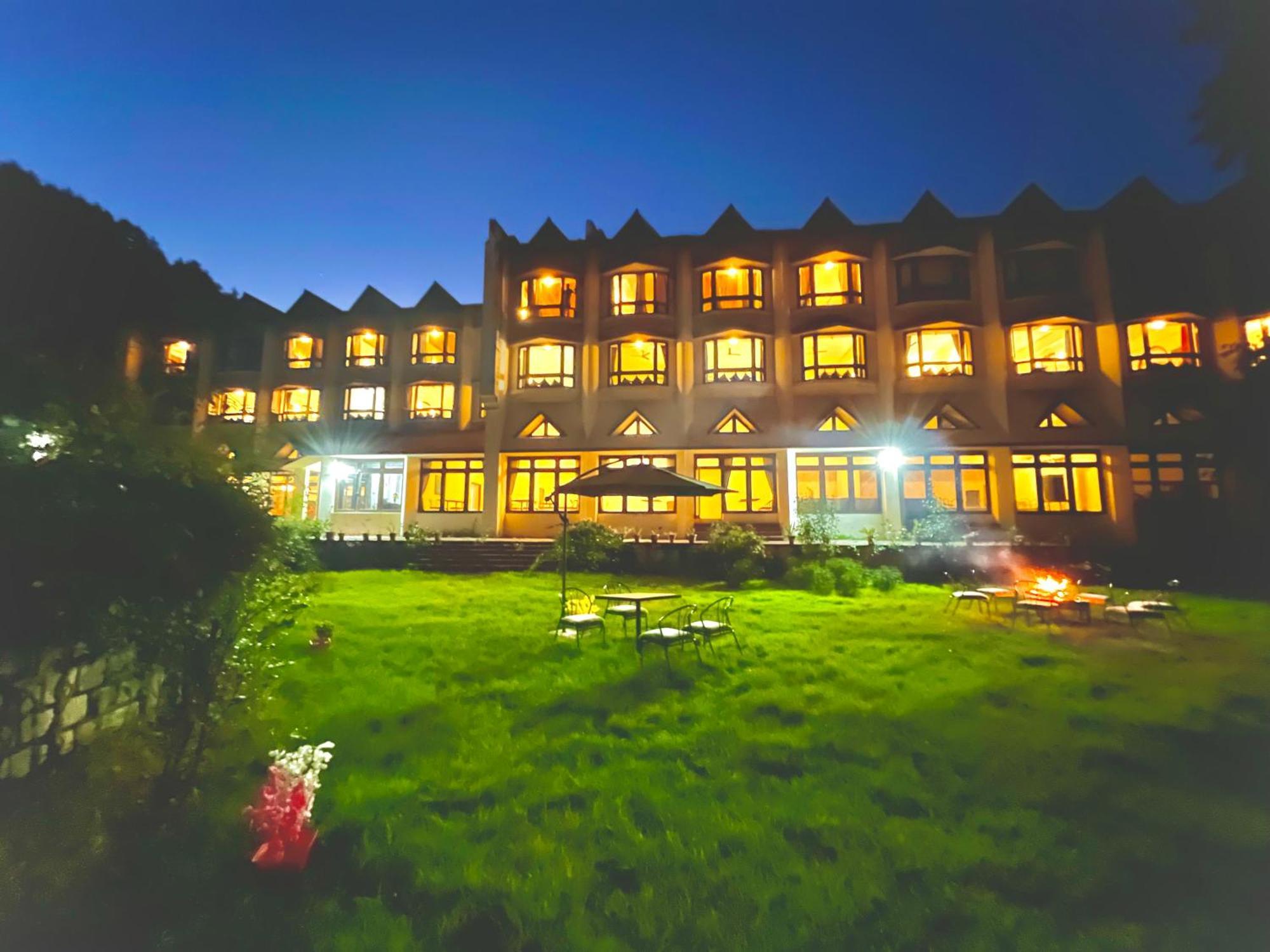Sagar Resort Manali By Ramanand Sagar Ramayan Maker - #Near Mall Road #Big Parking #Property Of The Decade #Mountain View #Garden With Bonfire #Best Selling Property M 72084-84392 Exterior photo
